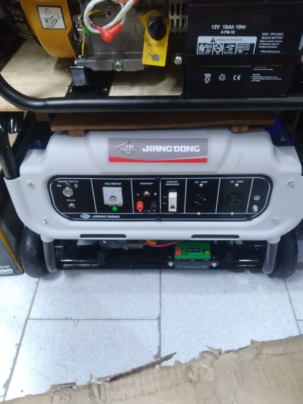 موتور برق بنزینی JD10000
